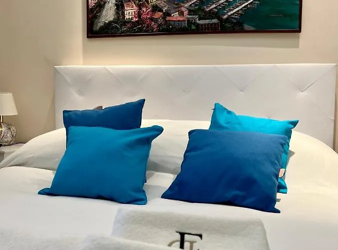 Appartamento Domus Elena - Plebiscito Napoli